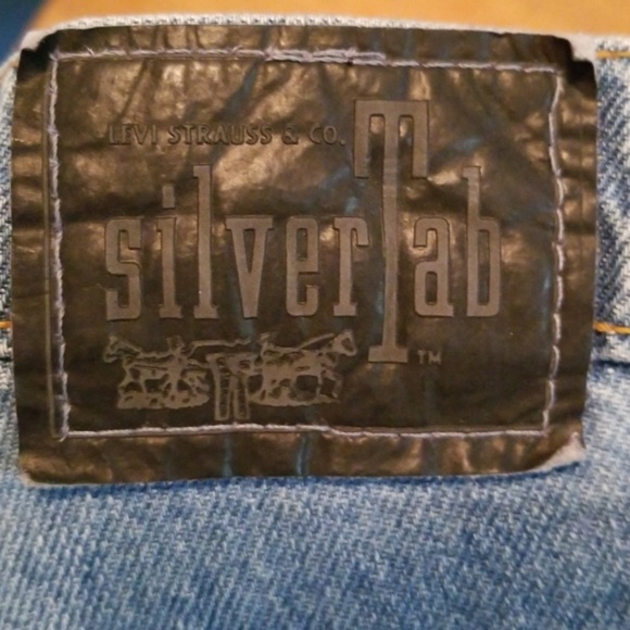 Vintage Hi-Waisted Silver Tabs - Picture 5 of 5